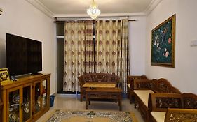 Homestay Ppam Saderi Putrajaya With Lakeview